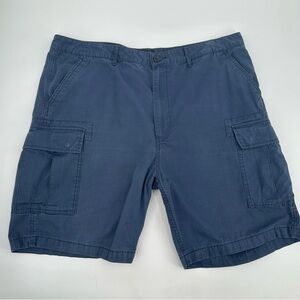 Levi’s Cargo Shorts Mens Size 42W 100% Cotton Dark Blue Pockets